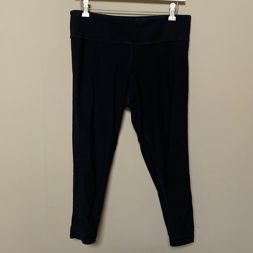 Soma Black Cropped Leggings